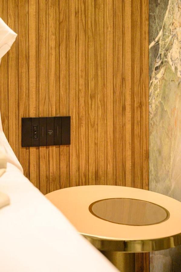 Luxury Suite Napoli Экстерьер фото